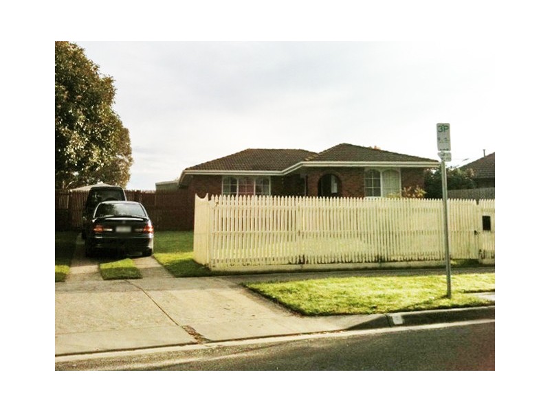 7 Gregory Court, Cranbourne North VIC 3977