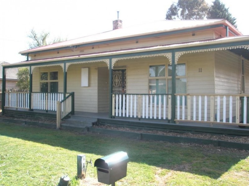 11 William Street, Cranbourne VIC 3977