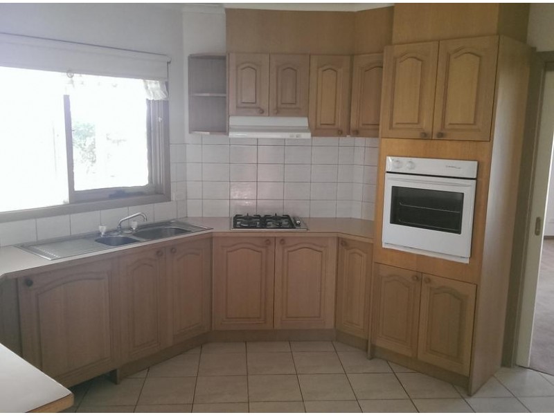 14 Filomena Court, Cranbourne VIC 3977