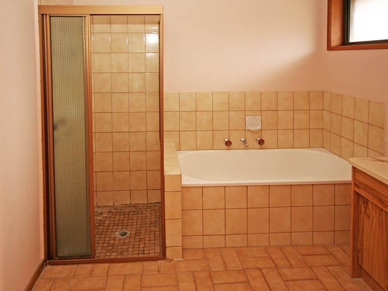 2/26 Bakewell Street, Cranbourne VIC 3977