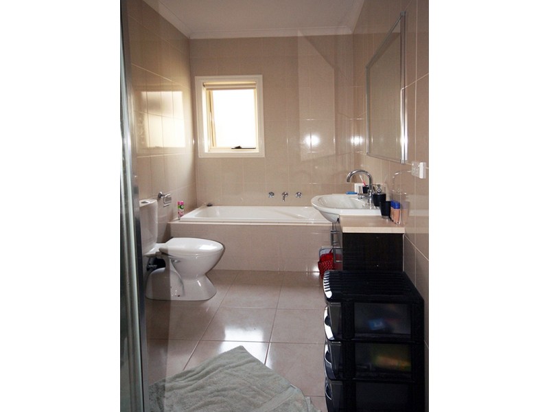 Cranbourne VIC 3977
