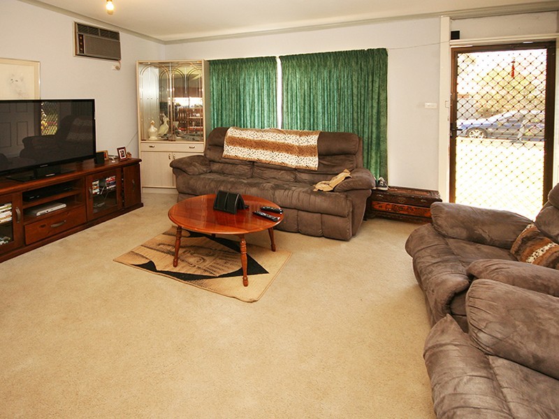 Cranbourne VIC 3977