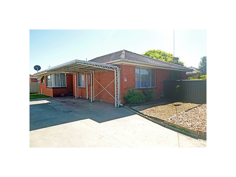 2/189 Sladen Street, Cranbourne VIC 3977
