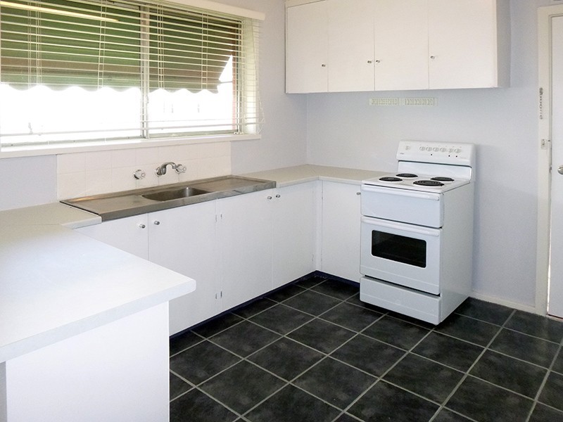 2/189 Sladen Street, Cranbourne VIC 3977