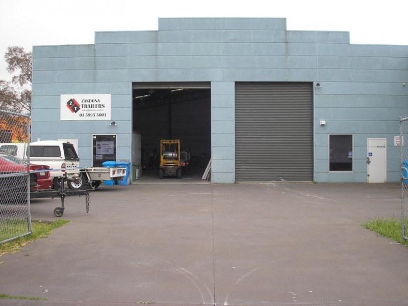 1A Grace Street, Cranbourne VIC 3977