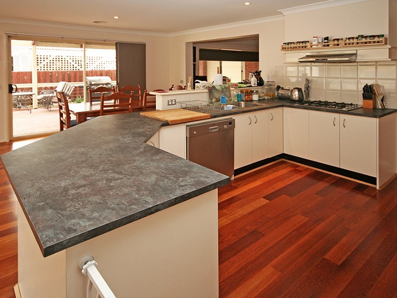 Cranbourne VIC 3977
