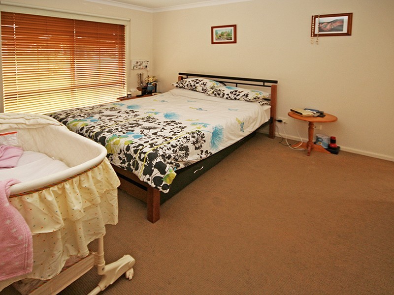 Cranbourne VIC 3977
