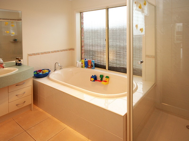 Cranbourne VIC 3977