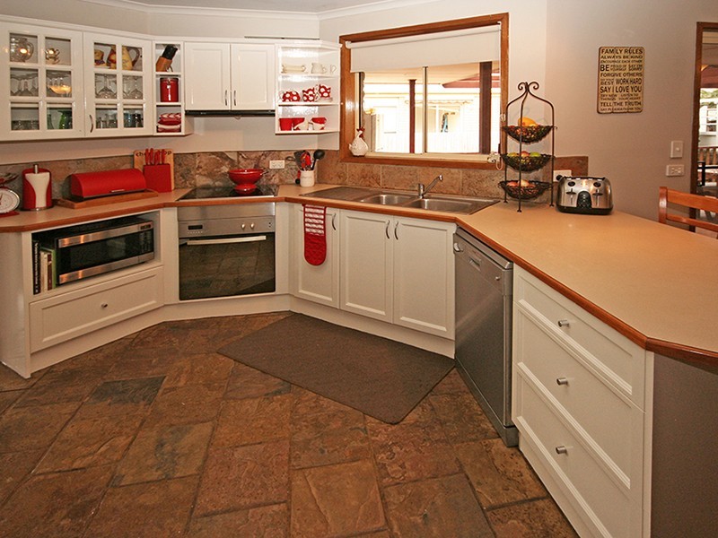 20 Gentle Annie Drive, Blind Bight VIC 3980