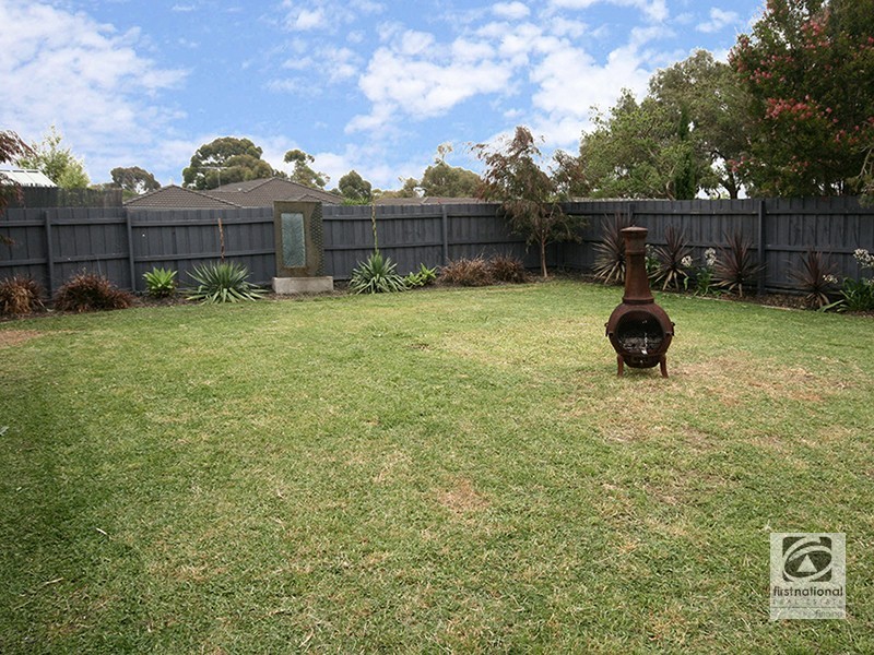 20 Gentle Annie Drive, Blind Bight VIC 3980