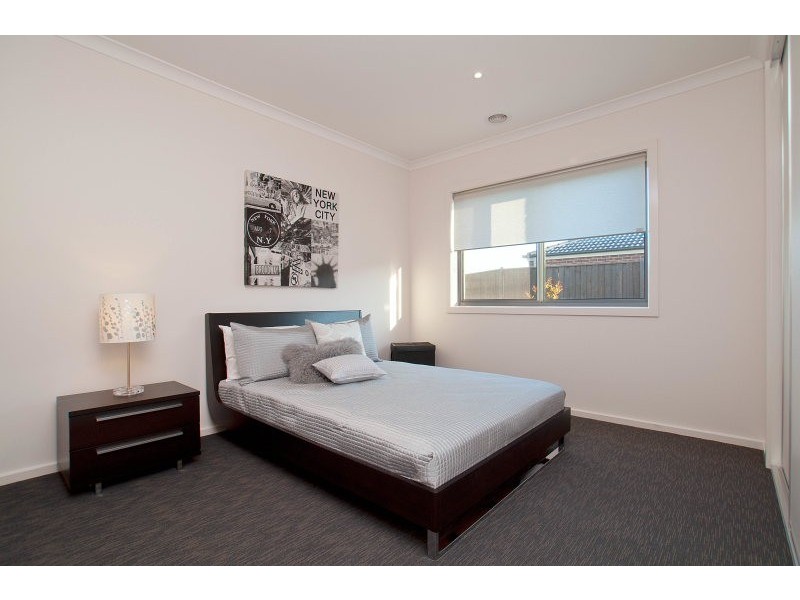Cranbourne VIC 3977