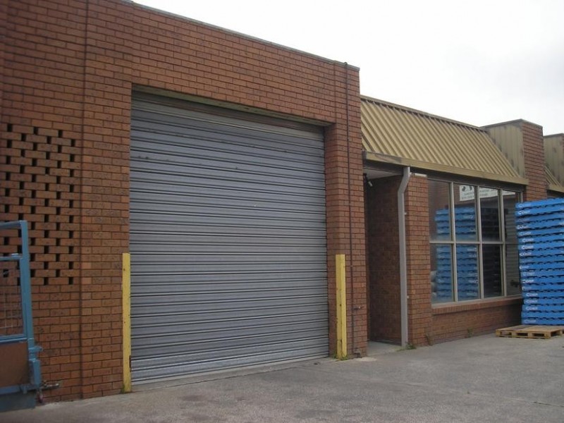 2/30 Station Street, Cranbourne VIC 3977