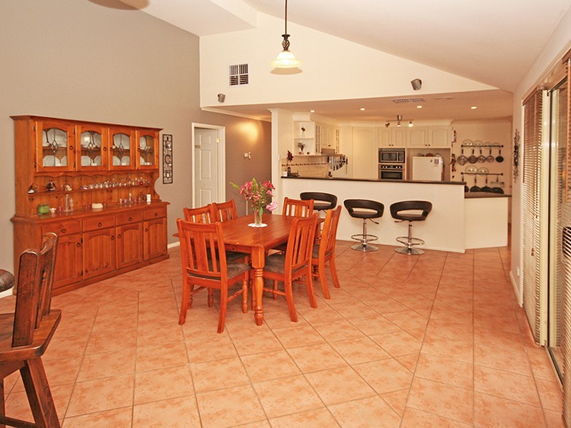 Lynbrook VIC 3975