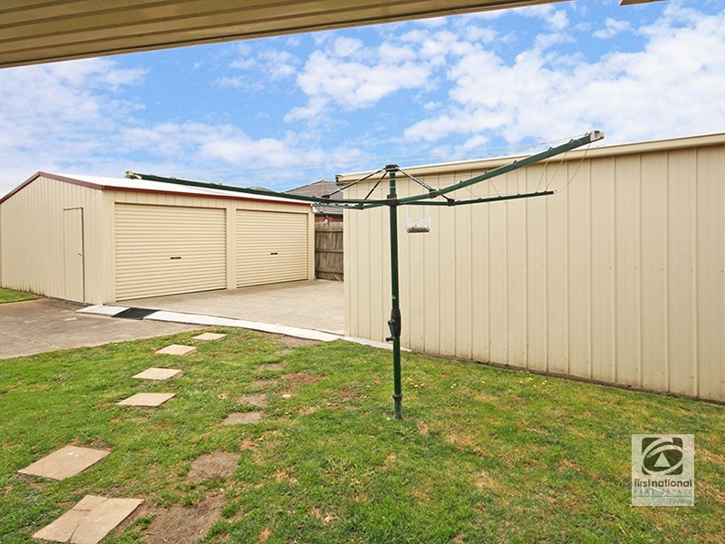 Lynbrook VIC 3975