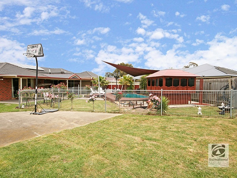 Lynbrook VIC 3975