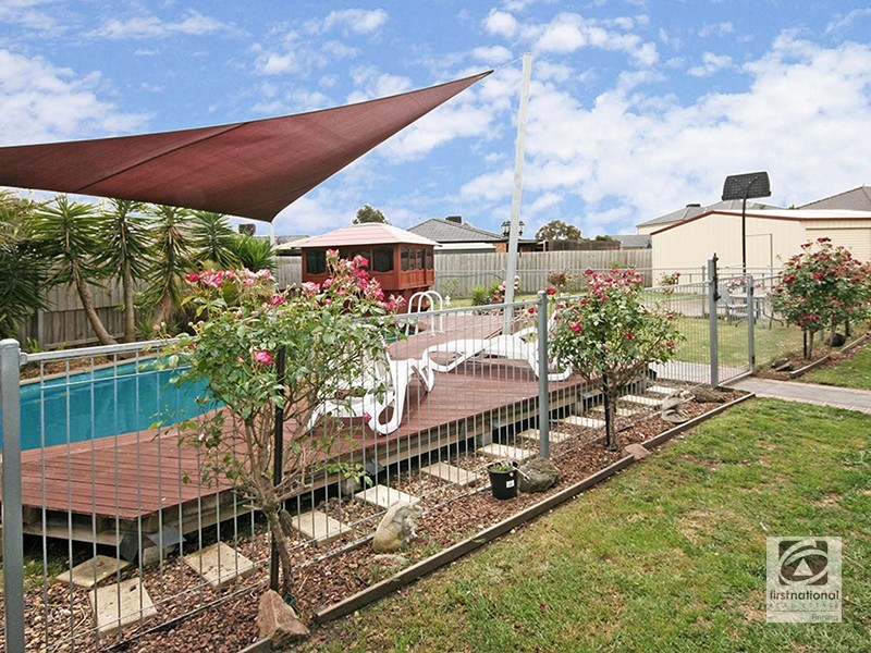 Lynbrook VIC 3975