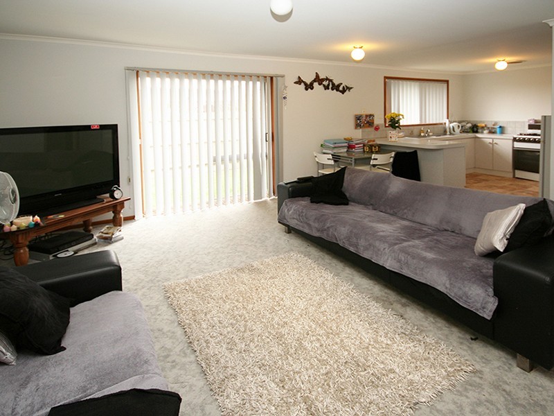 Cranbourne North VIC 3977