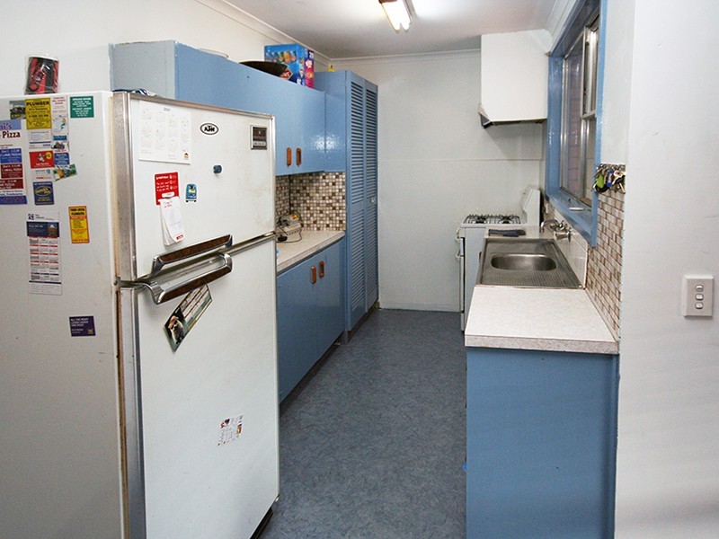 34 Valepark Crescent, Cranbourne VIC 3977