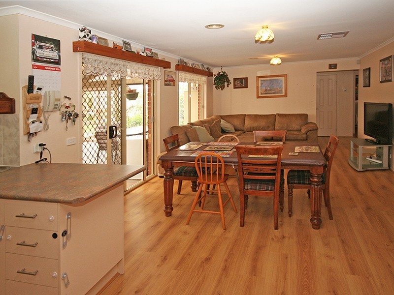 Cranbourne North VIC 3977