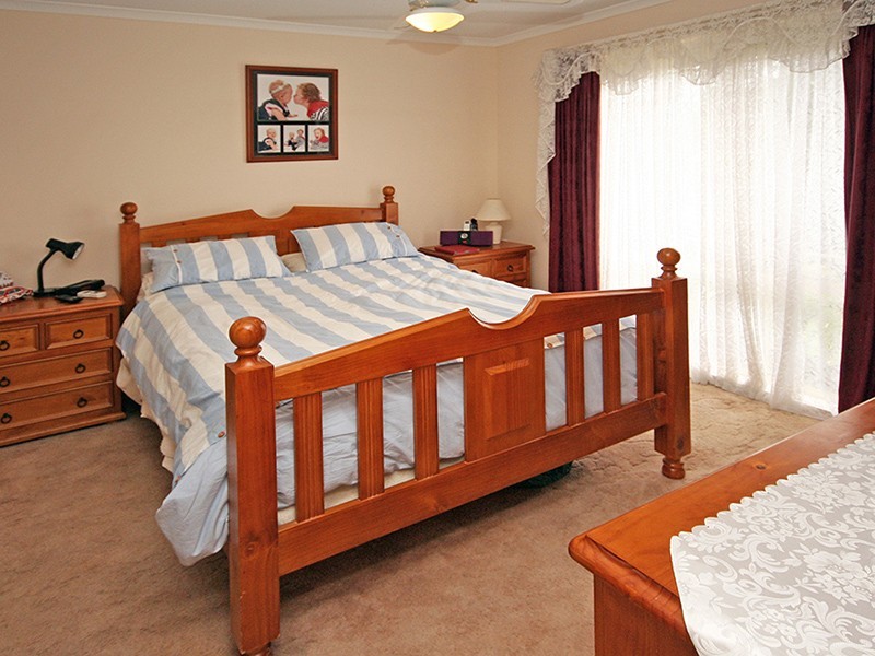 Cranbourne North VIC 3977