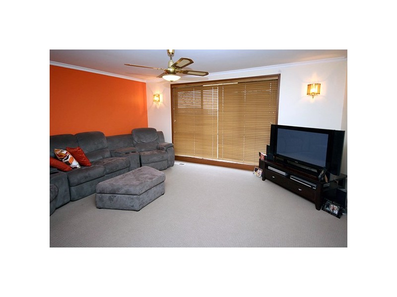 3/67 Clarendon Street, Cranbourne VIC 3977