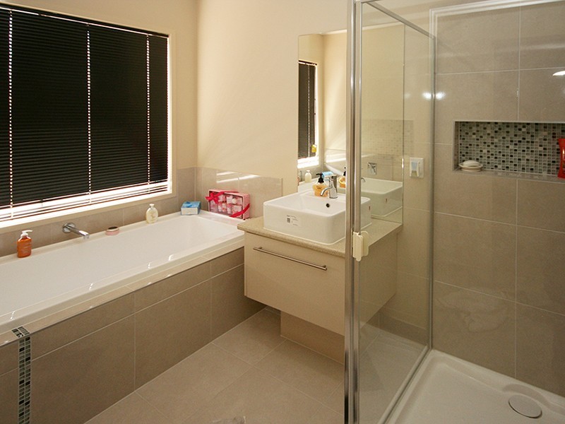 Cranbourne East VIC 3977