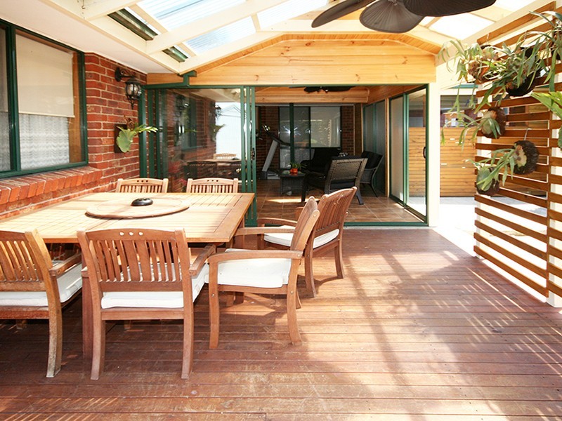 Cranbourne North VIC 3977