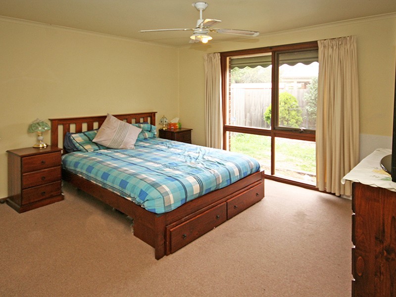 Cranbourne North VIC 3977