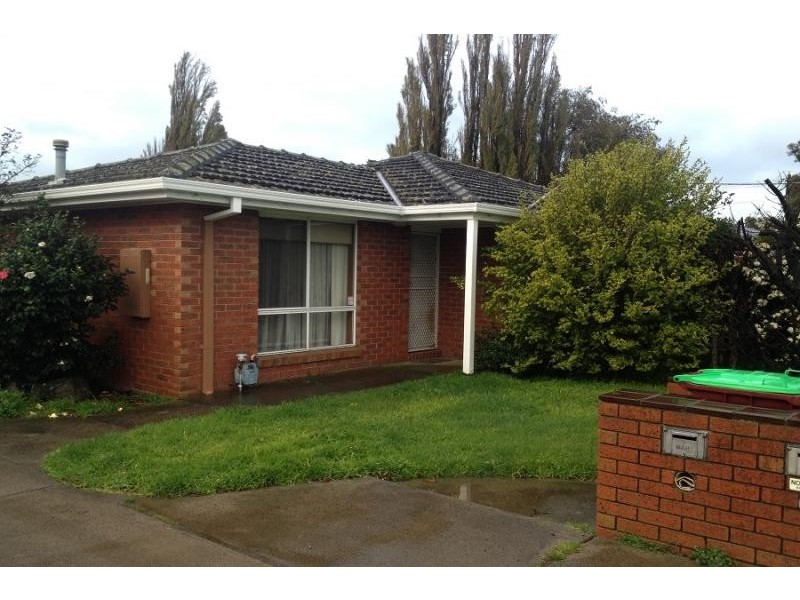 1/215 Sladen Street, Cranbourne VIC 3977