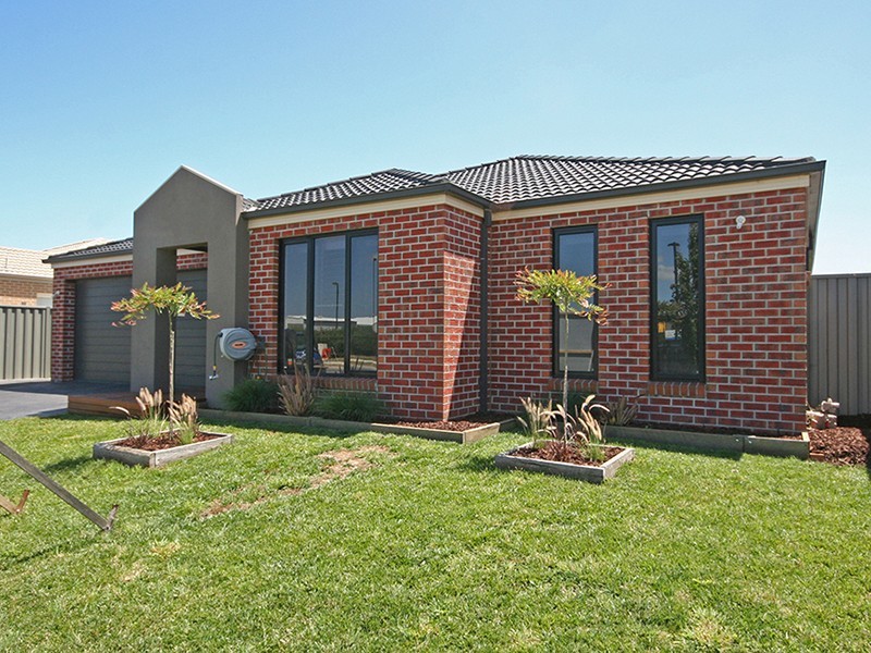 Cranbourne East VIC 3977