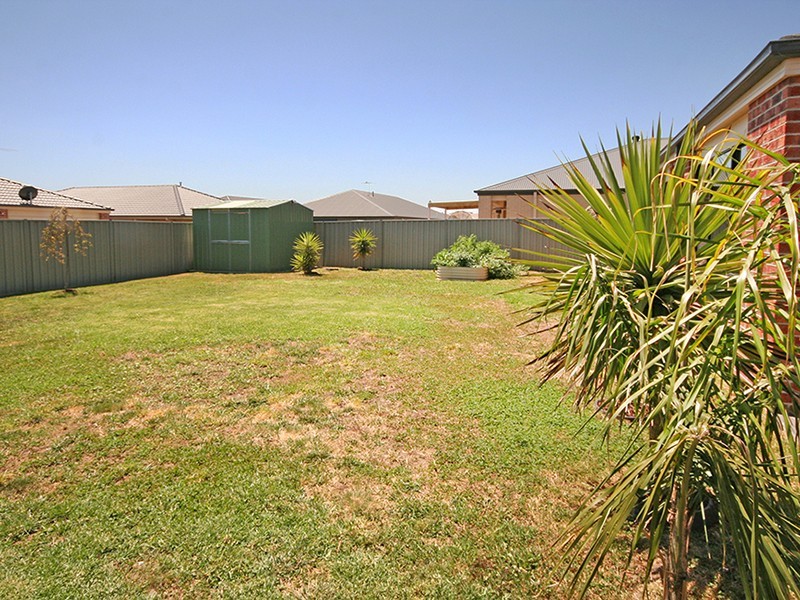 Cranbourne East VIC 3977