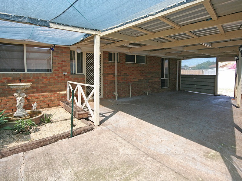 3 Dean Court, Cranbourne West VIC 3977