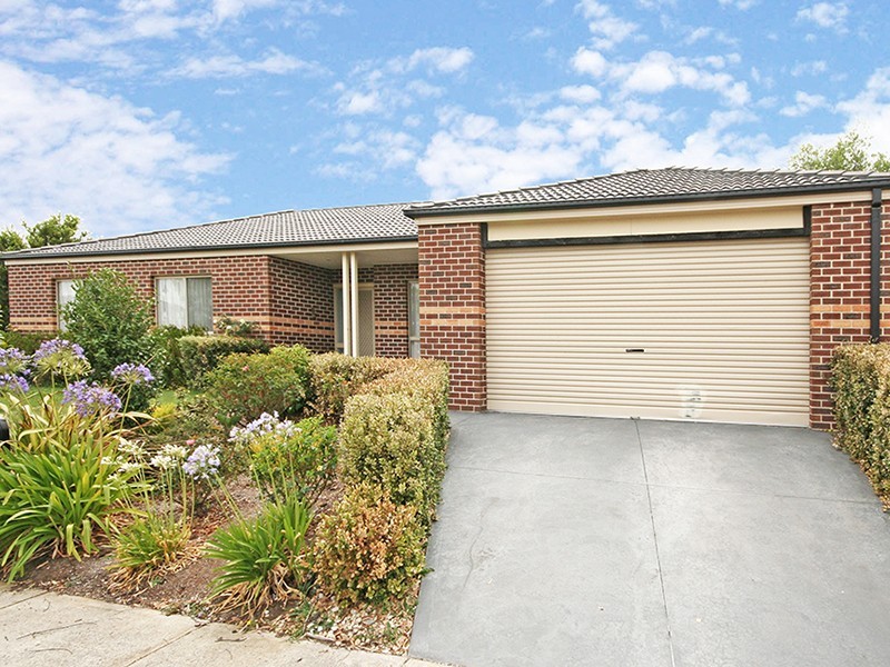 Cranbourne VIC 3977
