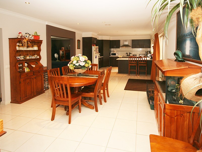 Cranbourne VIC 3977