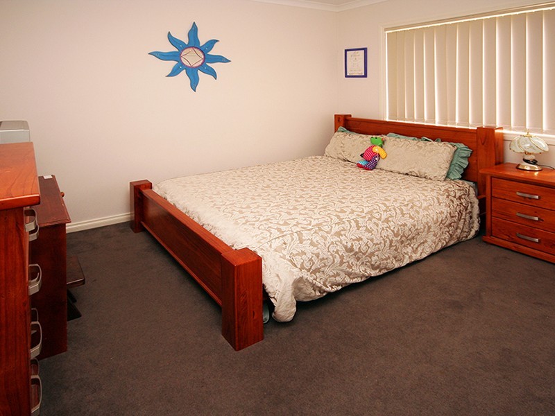 Cranbourne VIC 3977