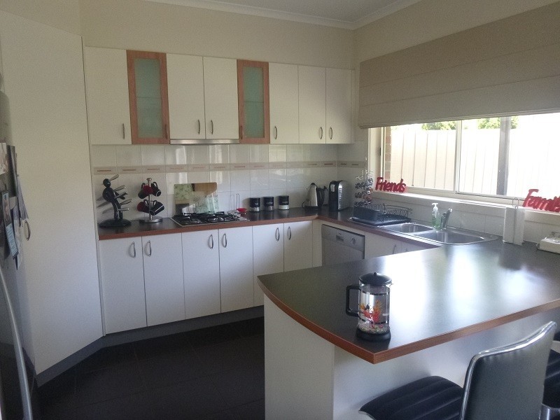 32 Kirren Close, Cranbourne VIC 3977