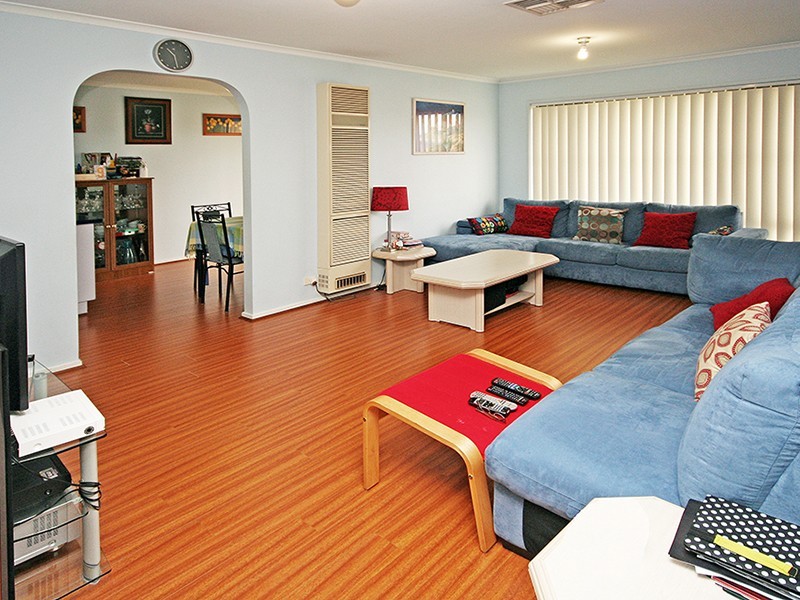 Cranbourne North VIC 3977