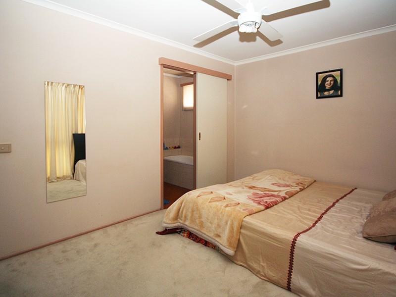 Cranbourne North VIC 3977