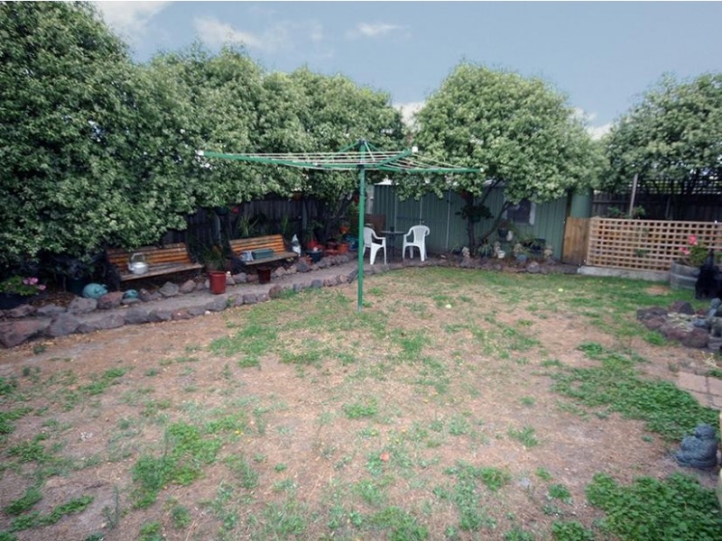 Cranbourne North VIC 3977