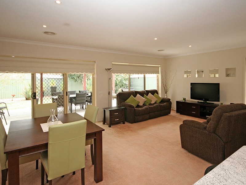 Cranbourne East VIC 3977