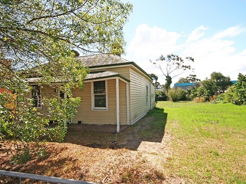 17 Stawell street, Cranbourne VIC 3977