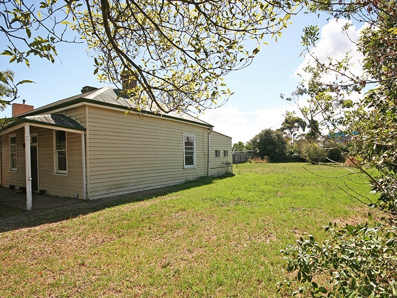 17 Stawell street, Cranbourne VIC 3977