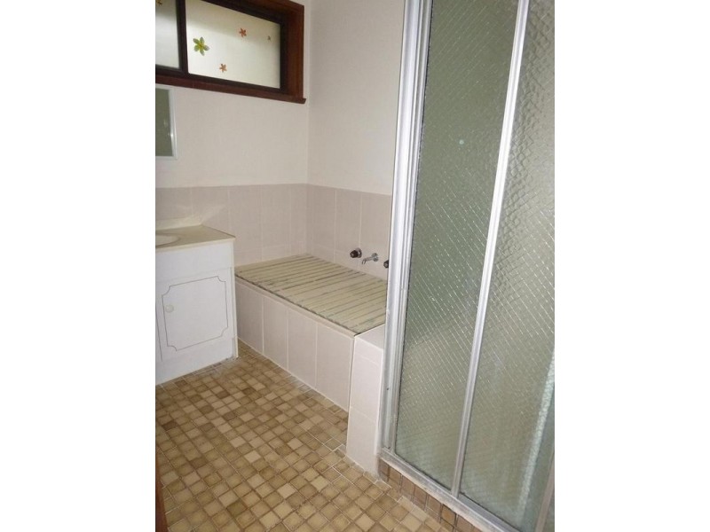 2/22 Walter Street, Cranbourne VIC 3977