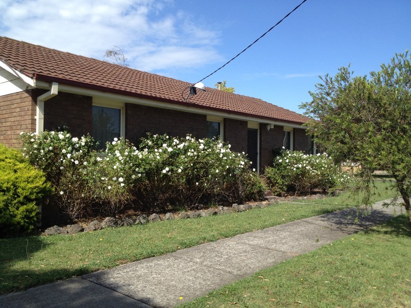 8 Brumby Court, Cranbourne VIC 3977