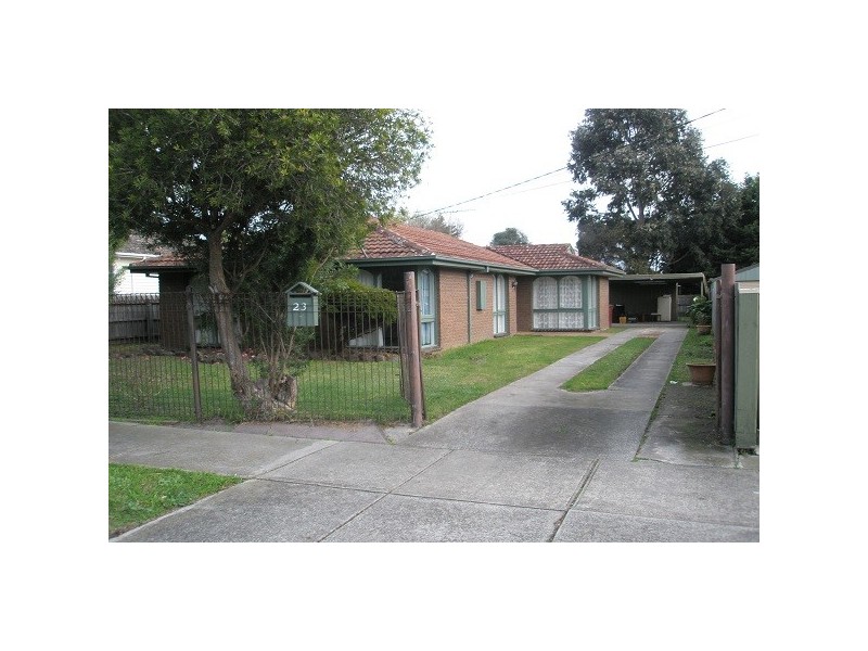 23 Ainsleigh Court, Cranbourne VIC 3977