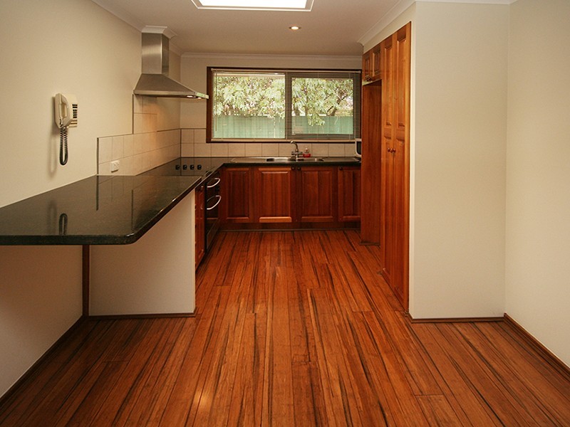 Cranbourne VIC 3977