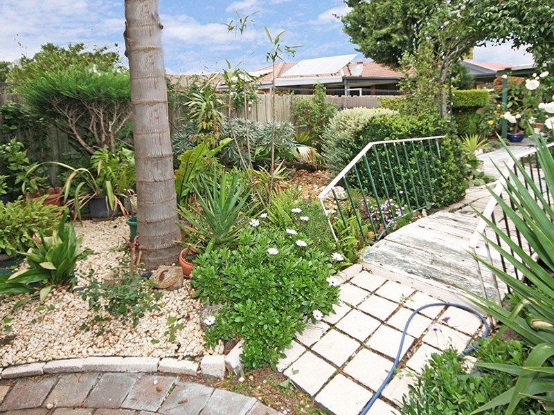 Cranbourne North VIC 3977