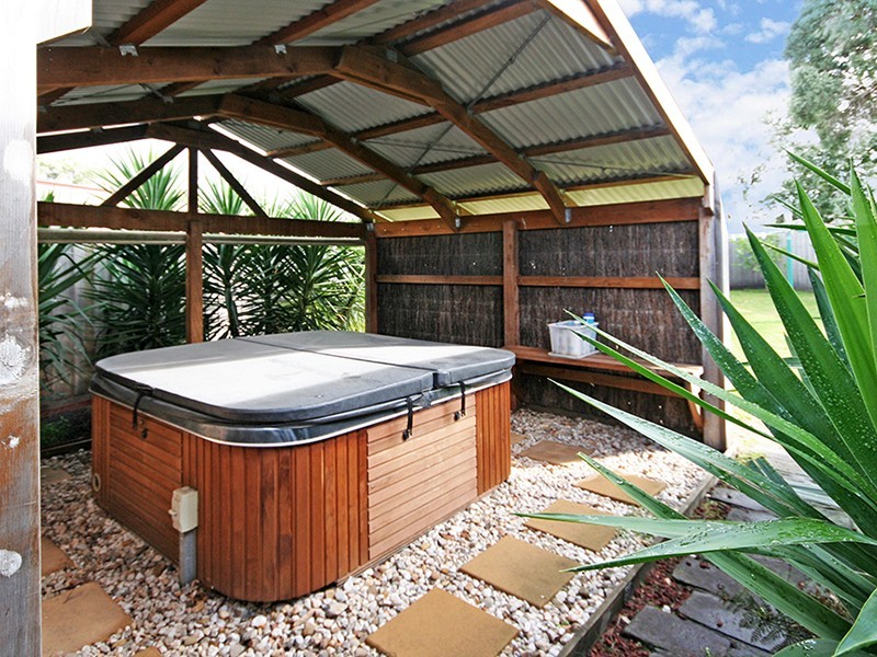 Junction Village VIC 3977