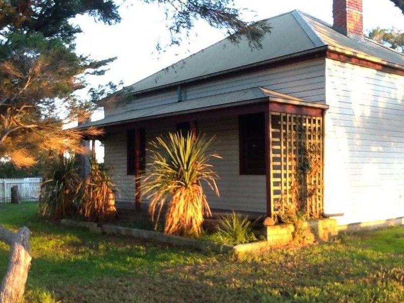 2650 South Gippsland Highway, Tooradin VIC 3980