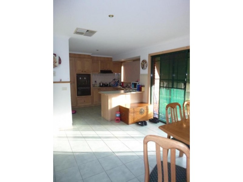 9 Gabriella Court, Cranbourne North VIC 3977